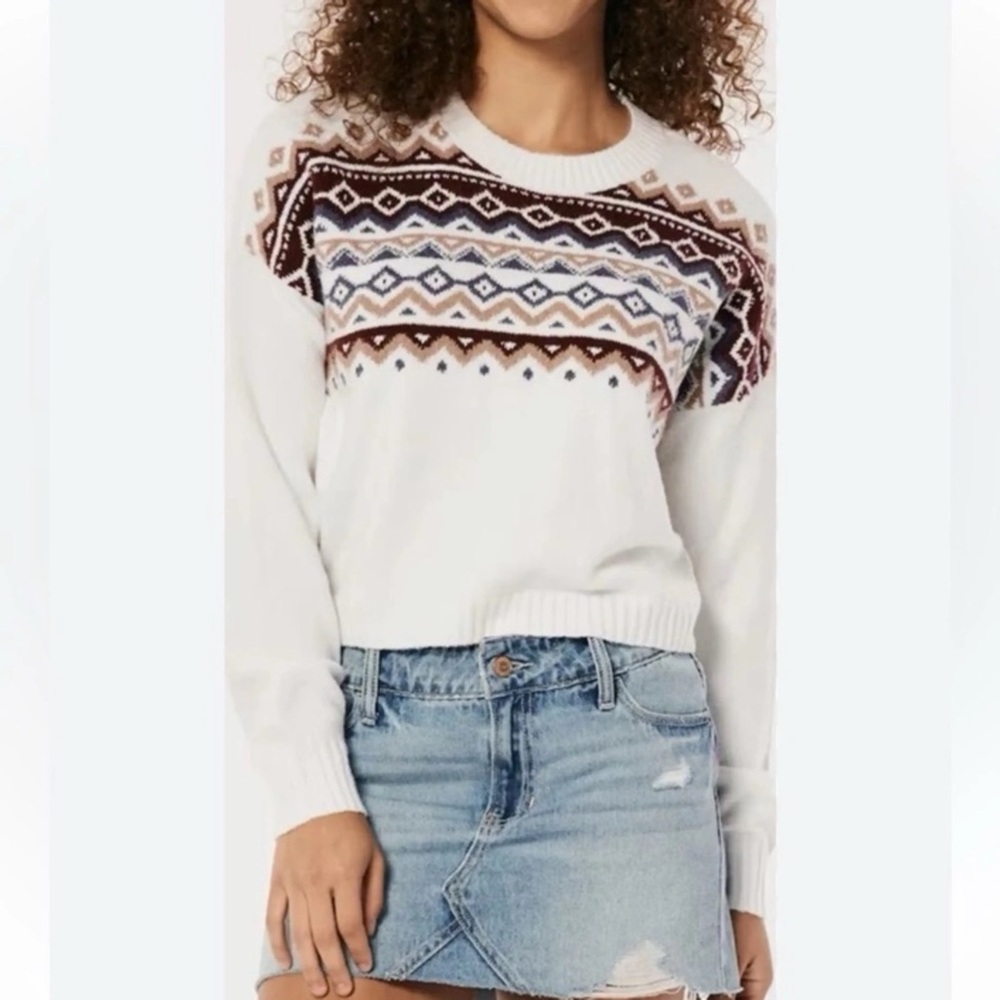 Hollister White and Brown Crew Neck Sweater with Fair Isle Design